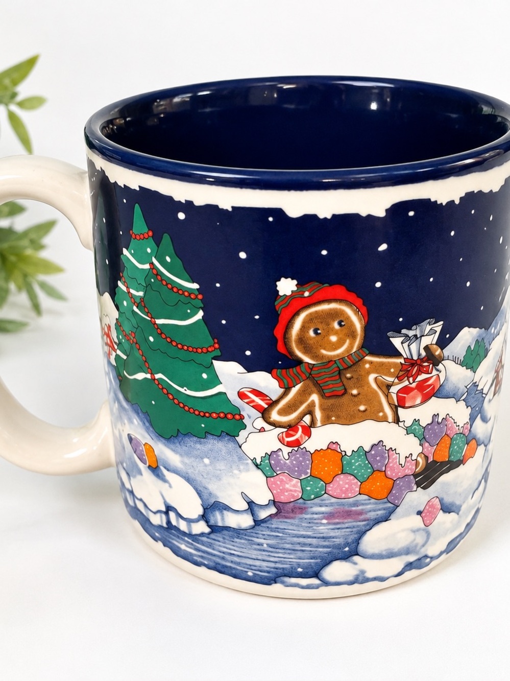 Vintage 1993 Sweet Dreams Christmas Gingerbread Mug Korea